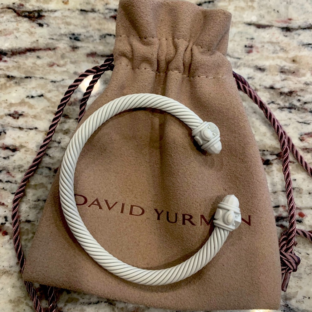 David Yurman slim renaissance bracelet in white
